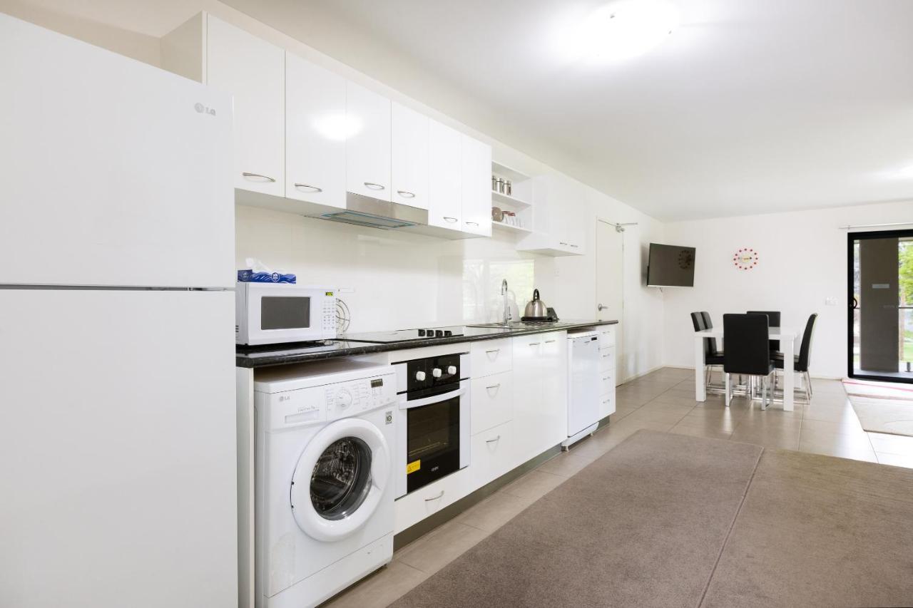 Apex Park Holiday Apartments Wangaratta Buitenkant foto
