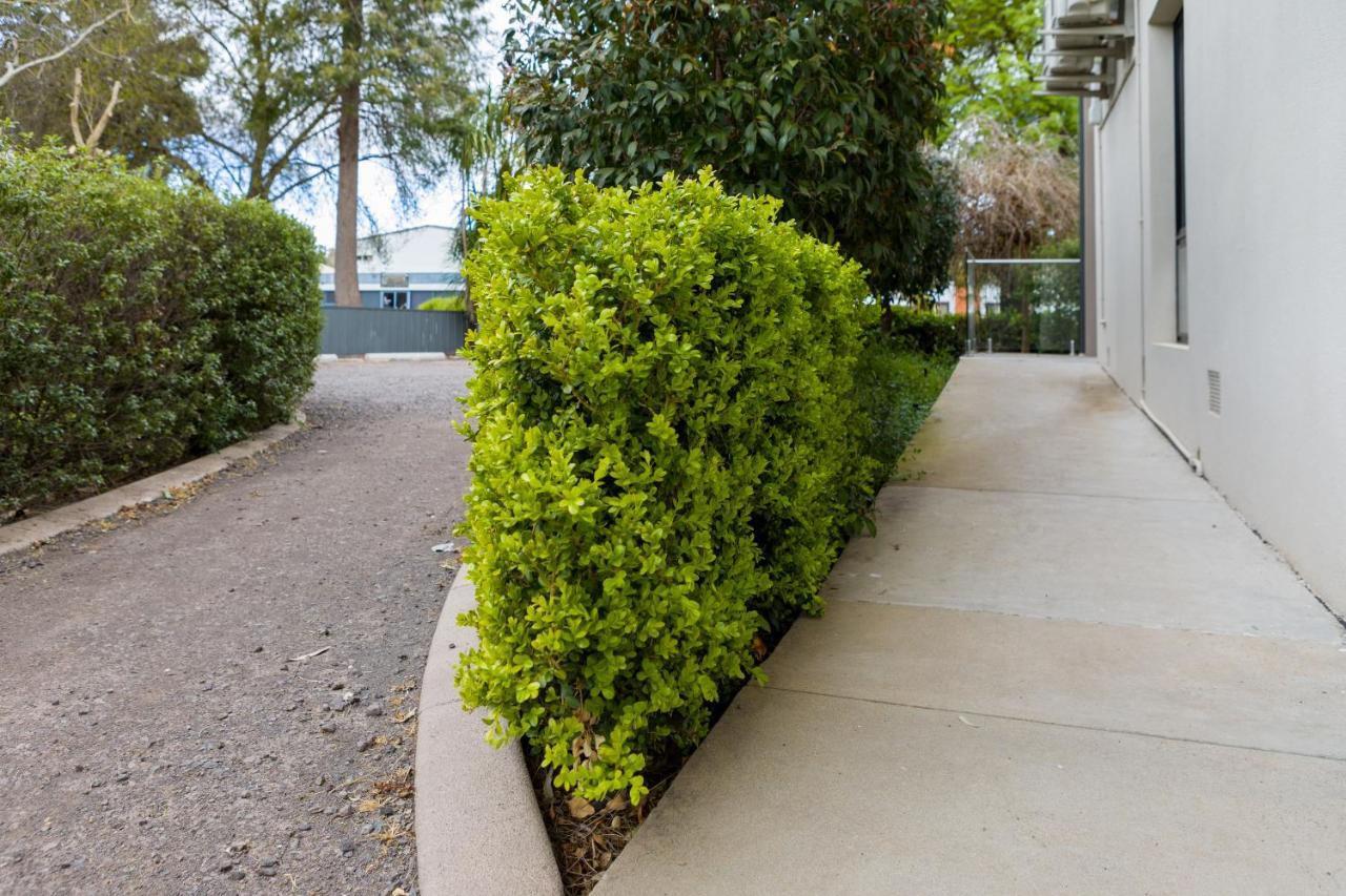 Apex Park Holiday Apartments Wangaratta Buitenkant foto